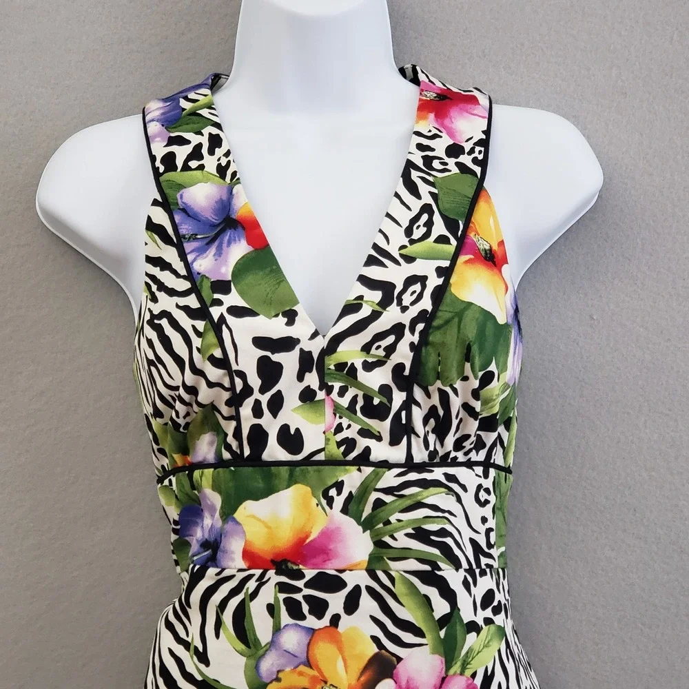 Madison Women Size 4 Tropical Floral Animal Print Sheath Dress V-Neck Cotton Mix - Picture 14 of 15